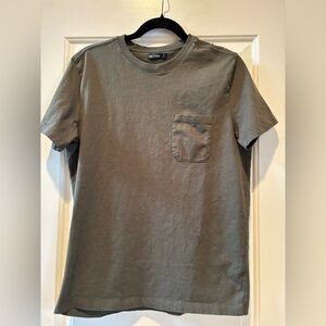 Men's Olive Short Sleeve Tee